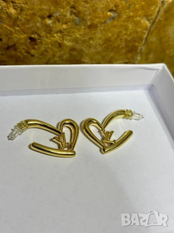 обеци louis vuitton chanel Bvlgari christian dior fendi , снимка 11 - Обеци - 50653301