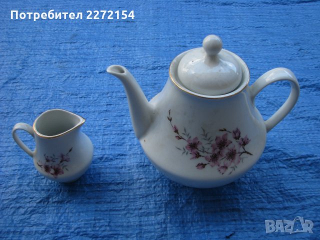 Ретро порцеланов чайник и каничка 