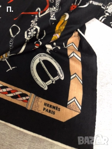 Оригинален шал HERMÈS – класически дизайн, снимка 3 - Други - 52861158