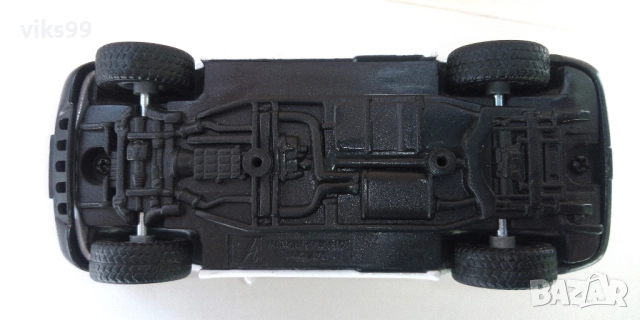 Hongwell Mercedes M-Class ML 320 UK POLICE - Мащаб 1:43, снимка 7 - Колекции - 52322072