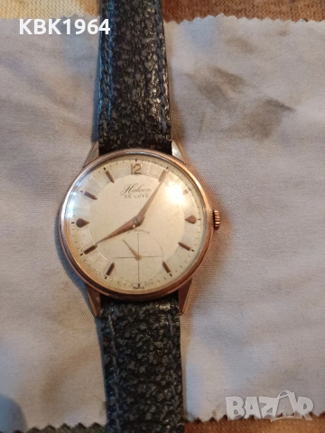 Стар швейцарски часовник 