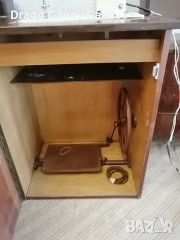 Няколко шевни машини, снимка 9 - Други машини и части - 48455948