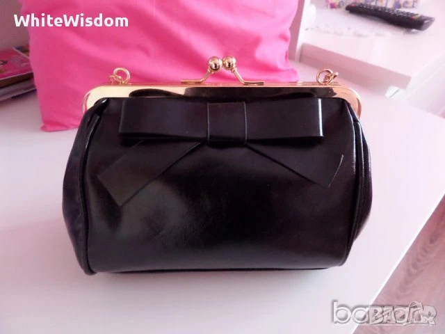  Черна чанта с панделка , снимка 5 - Чанти - 51276008