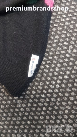 Moncler пуловер S дамски , снимка 3 - Блузи с дълъг ръкав и пуловери - 52579047