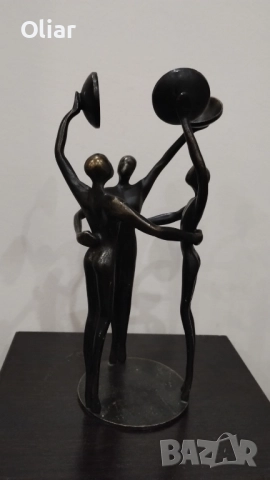 Винтидж декоративна статуетка "Три фигури" с модернистичен дизайн. Метал , снимка 4 - Статуетки - 51938400