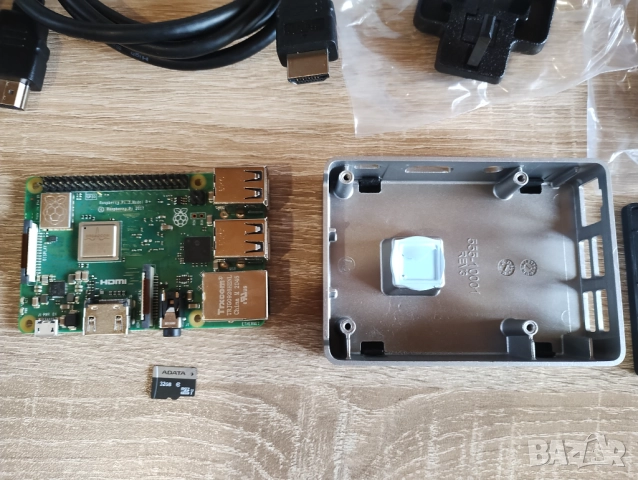 Raspberry Pi 3B+ 1GB Flirc Case 32GB MicroSD, снимка 2 - Работни компютри - 52508736