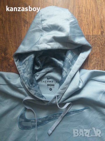 Nike Men's KO Shattered Swoosh Therma-Fit - страхотно мъжко горнище , снимка 2 - Спортни дрехи, екипи - 36806351