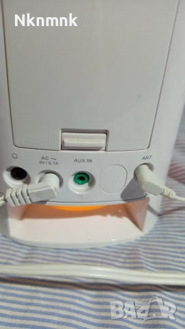 Радио часовник/нощна лампа , снимка 7 - Радиокасетофони, транзистори - 52817420