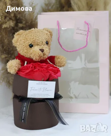 Мече с рози букет, снимка 2 - Романтични подаръци - 48759651