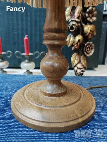 Страхотна дървена настолна лампа, снимка 5 - Настолни лампи - 49225696