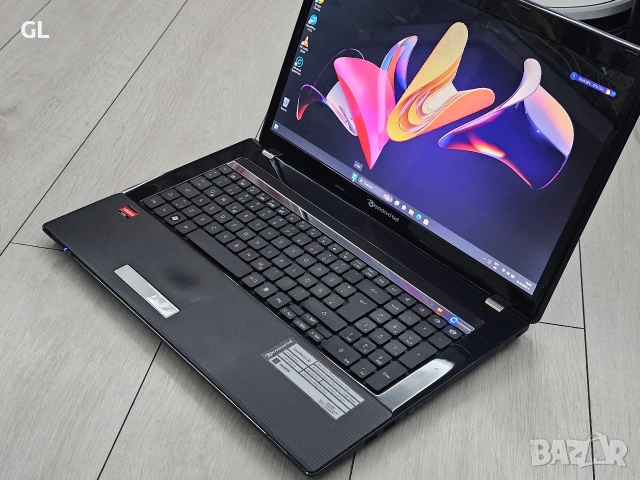 Packard bell 17,3 led , снимка 2 - Лаптопи за дома - 52802931