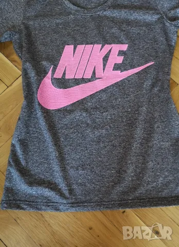 Оригинални дамски тениски размер M-L , снимка 14 - Тениски - 50175199