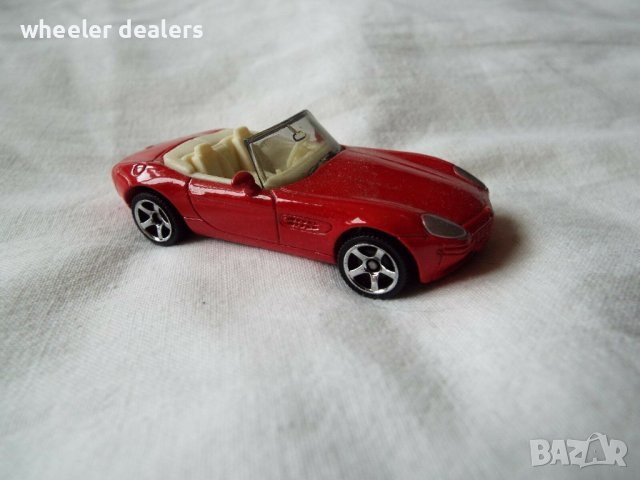 Метална количка Мачбокс Matchbox BMW Z8 RED, снимка 1 - Колекции - 39689044