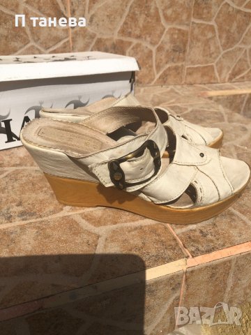 Кожени чехли на платформа, снимка 2 - Чехли - 37345215