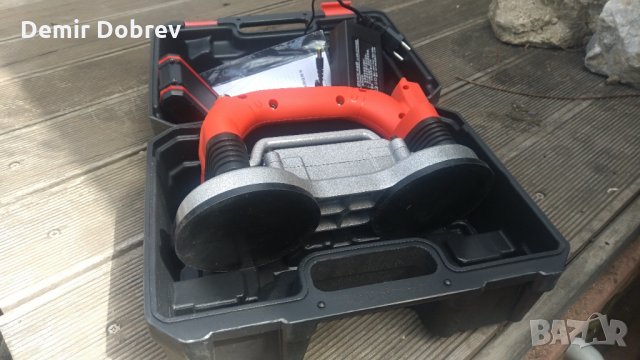 НОВ Вибратор за плочки с вакуум