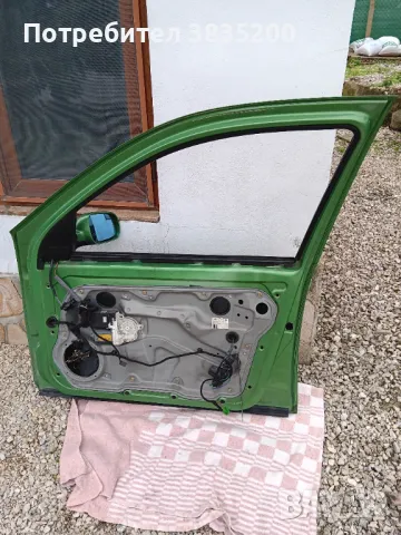 Врата голф 4, снимка 2 - Части - 48235769