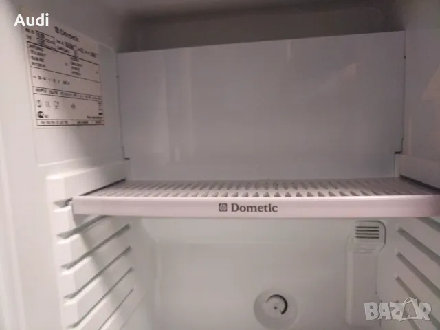 Амонячен хладилник тип мини бар. DOMETIC RH438D  с обем 30 литра. Ниска консумация на ток 65W Подход, снимка 13 - Хладилници - 48561834