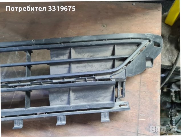 Решетка за Vw POLO 2018, снимка 3 - Части - 37155799