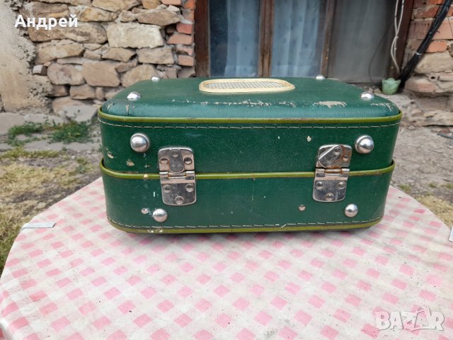 Старо куфарче за грамофон, снимка 6 - Други ценни предмети - 36895598