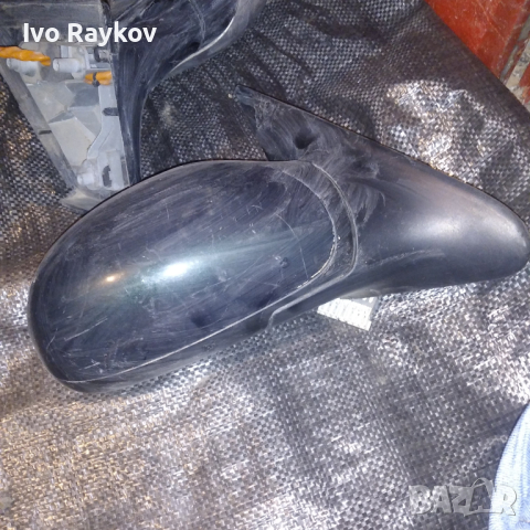 Дясно огледало за Peugeot 406 