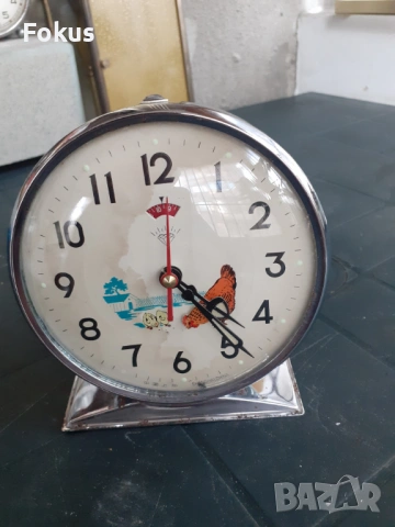 Стар китайски анимиран часовник будилник кокошка с пиленца