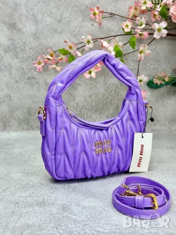 чанти Miu Miu , снимка 13 - Чанти - 50627040