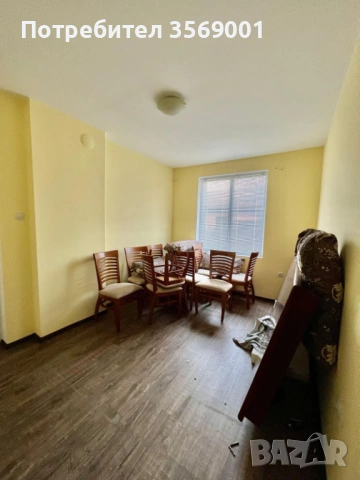 Продава се къща в центъра на с. Ребърково, община Мездра.  