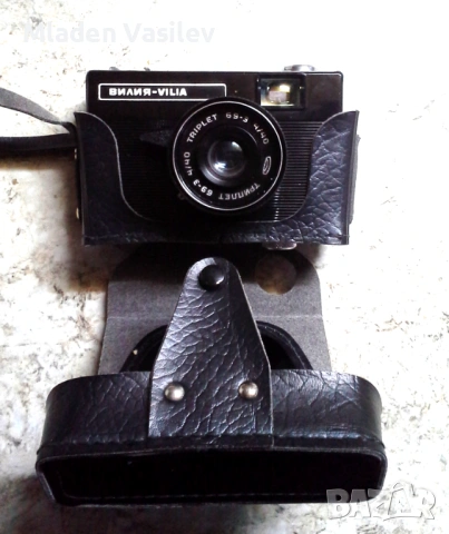 Фотоапарат Вилия + светкавица Уномат, снимка 2 - Фотоапарати - 53481157