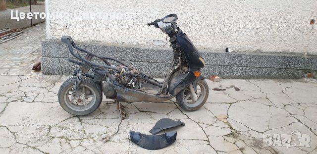 Aprilia Leonardo на части, снимка 2 - Мотоциклети и мототехника - 43527830