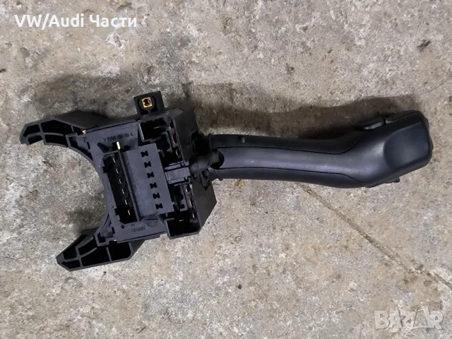 Лост лостче чистачки за Ауди А3 А4 А6 Сеат Шкода Бора Audi A3 S3 8L Audi A4 Golf 4 Seat 4B0953503H, снимка 2 - Части - 49417034