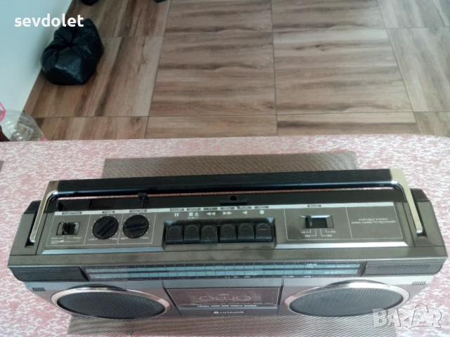 Старинен модел--HITACHI.За ремонт,части., снимка 7 - Антикварни и старинни предмети - 50743001