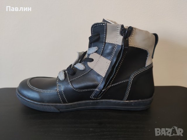 Дамска бота, снимка 2 - Дамски боти - 44018588