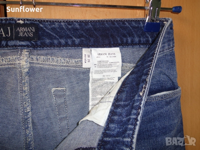 Armani Jeans дамски дънки  W28 L28  Талия – 40 см Вътрешна страна на крачола - 70 см Обща дължина - , снимка 8 - Дънки - 53432422