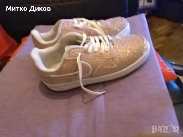 Nike air Air Force 1 дамски оригинални маратонки №40 реален стелка 25см като нови, снимка 9 - Маратонки - 48592300