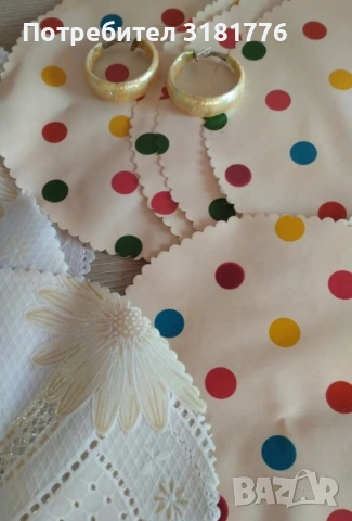 Салфетки за сервиране от 10 бр. и обеци