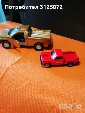 Продавам два модела на Ford F 150 Рейнджър 1:50. 1:64, снимка 6 - Колекции - 37293298