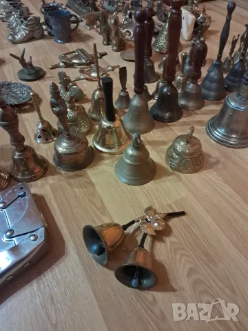 Звънци бронзови , снимка 7 - Антикварни и старинни предмети - 42879944