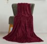 Одеяло San Marino, 200x200 см, плътно и меко кадифе/полар, червено/бордо, снимка 1 - Олекотени завивки и одеяла - 43325673