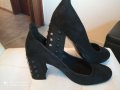 Черни обувки естествен велур 38 номер, снимка 1 - Дамски обувки на ток - 32870242