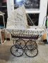 Стара количка за кукли, снимка 1 - Антикварни и старинни предмети - 43605794