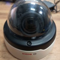 Куполна IP камера Ден/Нощ Bosch FLEXIDOME IP indoor 4000 HD, снимка 1 - IP камери - 43315553