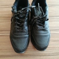 Дамски/детски обувки , снимка 4 - Дамски ежедневни обувки - 38969384