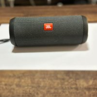 Преносима тонколона JBL Essential, снимка 1 - Bluetooth тонколони - 44012025