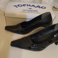Продавам дамски обувки, снимка 3 - Дамски елегантни обувки - 28036920