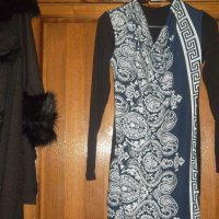 Стилна строго елегантна рокля в черно,бяло и синьо с дълъг ръкав-флорални мотиви в синьо и бяло отпр, снимка 3 - Рокли - 26559210