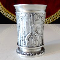 Чаша за ракия от калай,серия Carl Spitzweg. , снимка 1 - Антикварни и старинни предмети - 39971510