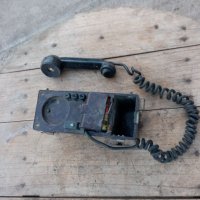 Военен полеви телефонен апарат, снимка 2 - Антикварни и старинни предмети - 38808868