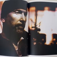 U2 албум със CD. Колекционерски! Лимитирана серия., снимка 7 - Специализирана литература - 28884517