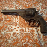 Револвер Смит и уесън , снимка 1 - Други ценни предмети - 43125418