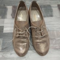 Нови дамски обувки, снимка 1 - Дамски ежедневни обувки - 28555267